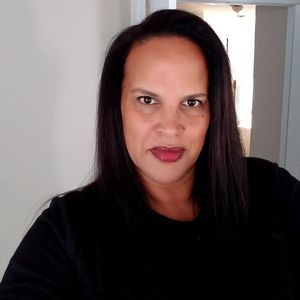 Meet your Posher, Rebekah